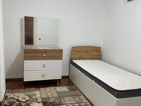 3 otaqlı həyət evi/bağ evi - Zığ q. - 80 m²