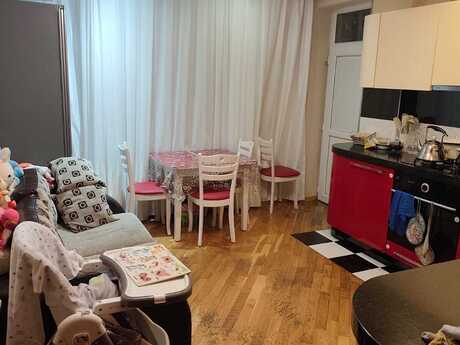 Elan №6165030 - Bakı, İnşaatçılar m., 3 otaqlı, 120 m², 8/12 mərtəbə