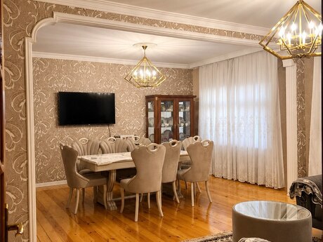 5 otaqlı köhnə tikili - Azadlıq Prospekti m. - 120 m²
