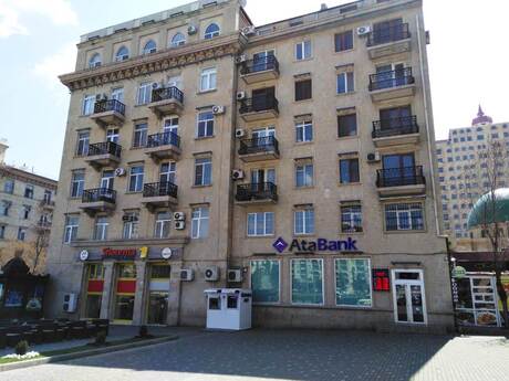 Объявление №6165327 - Баку, м. Низами, 6-комн., 150 м²