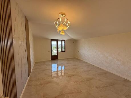 2 otaqlı mənzil, 70 m², Bakıxanov: 130 000 ₼ 2