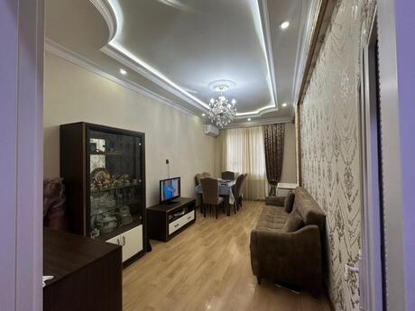Объявление №6165884 - Баку, пос. Бадамдар, 2-комн., 50 м², 3/13 этаж