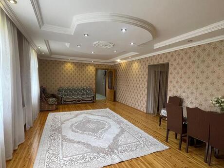 Elan №6165747 - Bakı, Novxanı q., 5 otaqlı, 200 m²