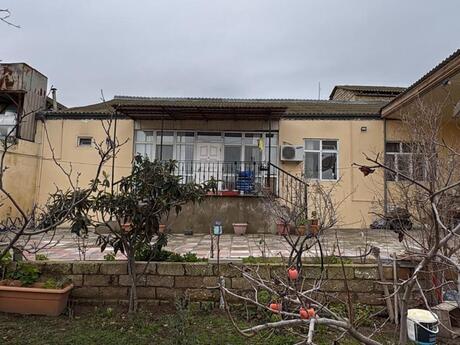 Elan №6165813 - Bakı, Qaraçuxur q., 6 otaqlı, 170 m²