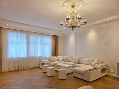 3-комн. новостройка - м. Гянджлик - 170 м²