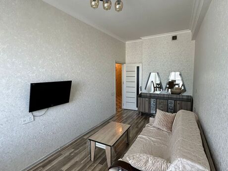 Elan №6166030 - Bakı, Nərimanov r., 2 otaqlı, 70 m², 8/17 mərtəbə