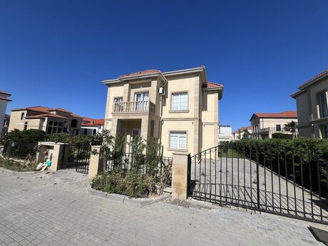 5 otaqlı həyət evi, 250 m², Sea Breeze: 765 000 ₼ 2