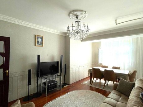 4 otaqlı mənzil, 130 m², Nəsimi: 275 000 ₼ 2