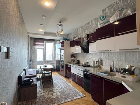 3-room apartment, 130 m², Memar Əcəmi: 350 000 ₼ 2