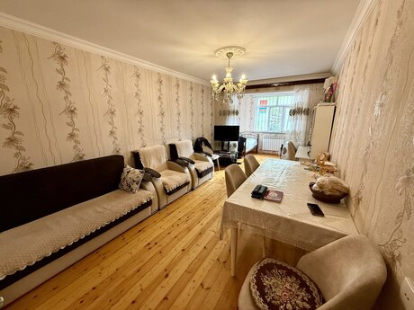 Объявление №6166422 - Баку, м. Халглар Достлугу, 2-комн., 50 м², 1/5 этаж