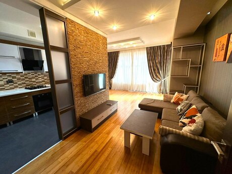 Elan №6166444 - Bakı, Neftçilər m., 3 otaqlı, 90 m², 15/18 mərtəbə
