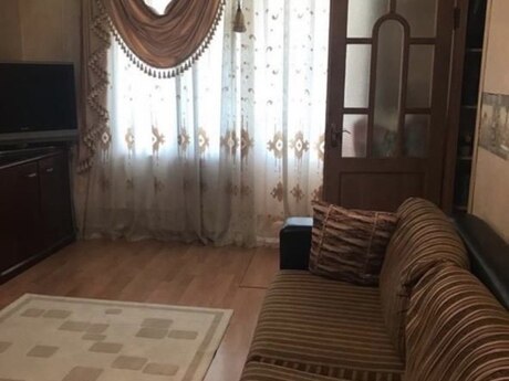 Объявление №6166647 - Баку, м. Элмляр Академиясы, 2-комн., 55 м², 5/5 этаж