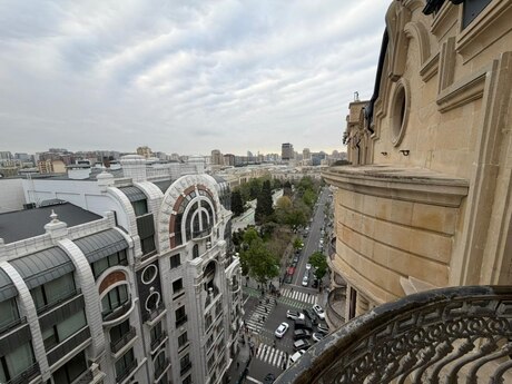 Elan №6166772 - Bakı, Sahil m., 3 otaqlı, 175 m², 12/12 mərtəbə