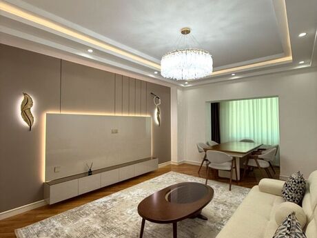 Elan №6166854 - Bakı, Səbail r., 2 otaqlı, 100 m², 8/16 mərtəbə
