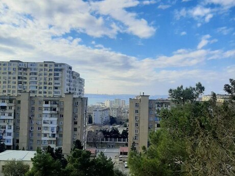 Həzi Aslanov m.