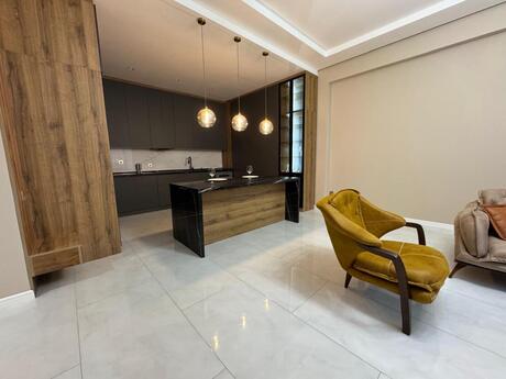 2 otaqlı yeni tikili - Nizami m. - 80 m²