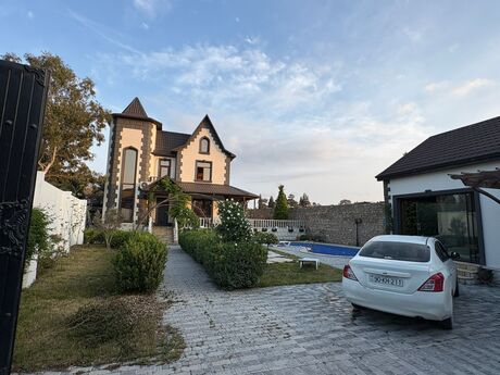Elan №6167294 - Bakı, Xəzər r., 4 otaqlı, 200 m²