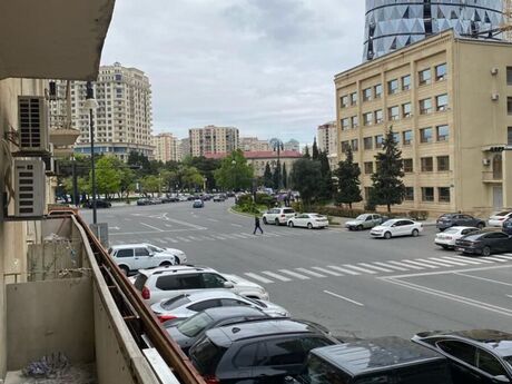Объявление №6167317 - Баку, м. Элмляр Академиясы, 1-комн., 35 м², 2/5 этаж