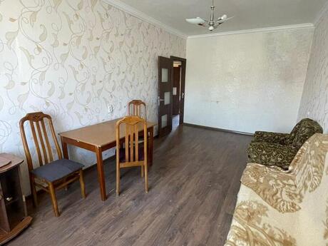 Объявление №6167568 - Баку, м. Халглар Достлугу, 3-комн., 75 м², 5/9 этаж