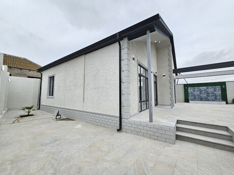 3 otaqlı həyət evi/bağ evi - Şüvəlan q. - 120 m²