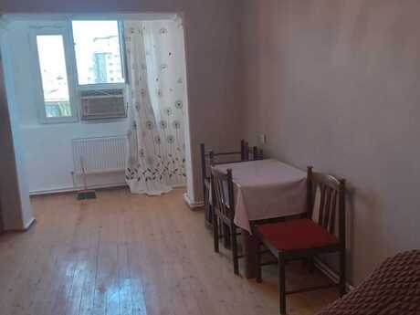 Elan №6168144 - Bakı, Nizami m., 4 otaqlı, 110 m², 6/10 mərtəbə