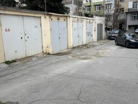 Qaraj - Elmlər Akademiyası m. - 21 m²