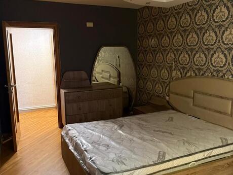 3 otaqlı köhnə tikili - Elmlər Akademiyası m. - 80 m²