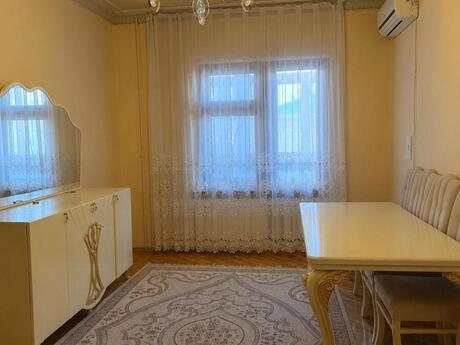 Elan №6168294 - Bakı, Yeni Günəşli q., 5 otaqlı, 125 m², 2/10 mərtəbə