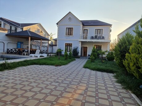 Elan №6168477 - Qəbələ, Qəbələ, 5 otaqlı, 200 m²