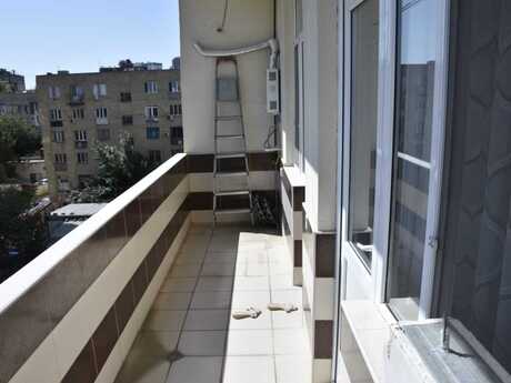 3-room apartment, 105 m², Memar Əcəmi: 300 000 ₼ 3