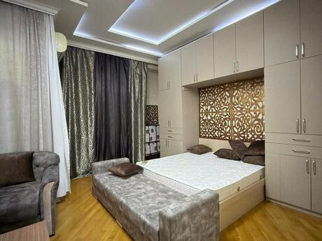Elan №6168749 - Bakı, 8 Noyabr m., 1 otaqlı, 60 m², 14/17 mərtəbə