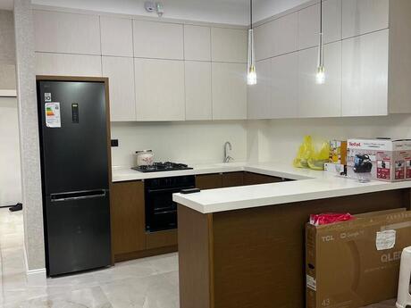 Elan №6168771 - Bakı, Nizami m., 2 otaqlı, 85 m², 3/16 mərtəbə