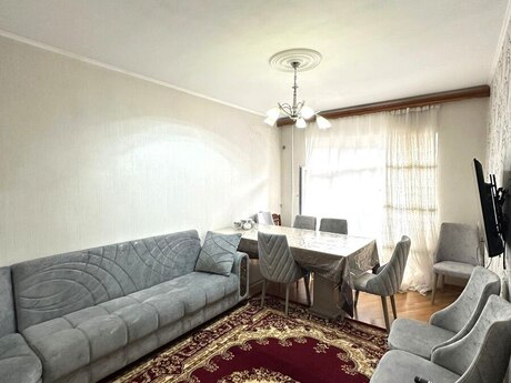 Elan №6168742 - Bakı, Əhmədli q., 3 otaqlı, 85 m², 3/9 mərtəbə
