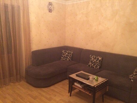 Объявление №6168888 - Баку, пос. Бадамдар, 2-комн., 40 м², 4/5 этаж