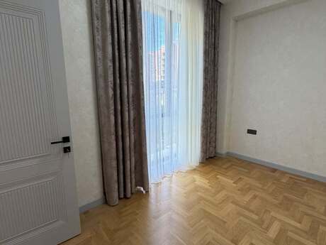4-комнатная квартира, 120 м², Gənclik: 475 000 ₼ 5