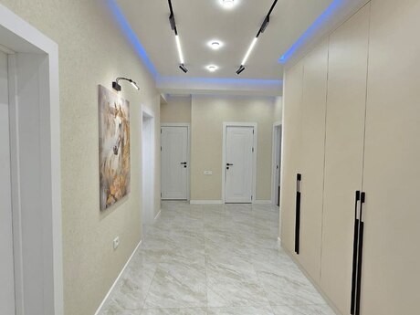 3-комнатная квартира, 139 м², Neftçilər: 400 000 ₼ 2