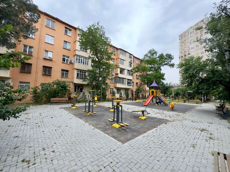 Объявление №6168797 - Баку, м. Кара Караев, 4-комн., 120 м², 1/5 этаж