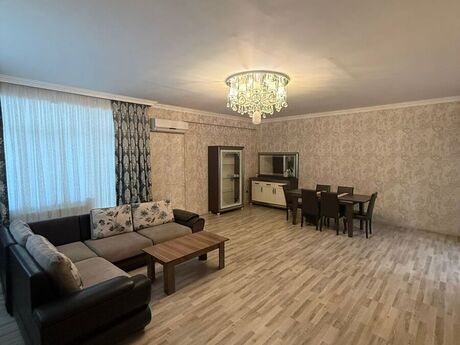 Объявление №6168859 - Баку, Насиминский  р., 3-комн., 190 м², 9/16 этаж
