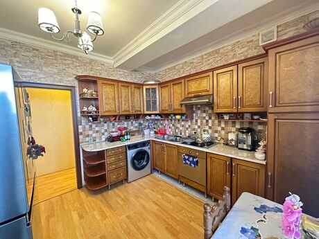 3 otaqlı mənzil, 102 m², Qara Qarayev: 235 000 ₼ 3
