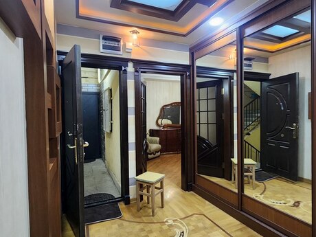 4 otaqlı köhnə tikili - Nəsimi m. - 100 m²