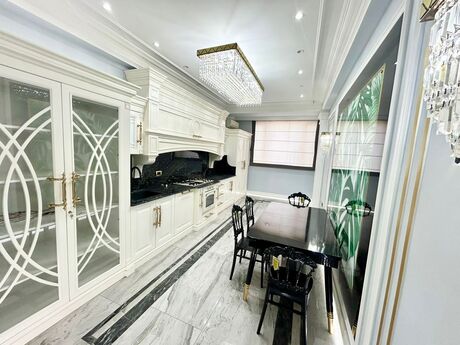 Kirayə 4 otaqlı mənzil, 180 m², 28 May: 2 200 ₼/ay 5