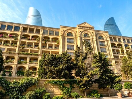 3 otaqlı köhnə tikili - İçəri Şəhər m. - 100 m²