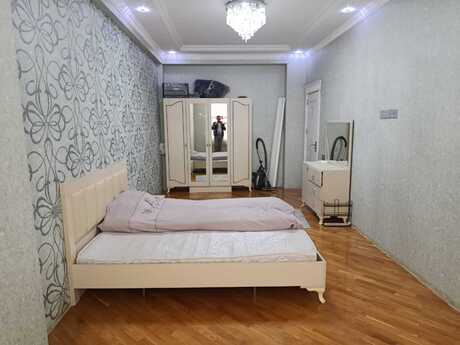 2 otaqlı mənzil, 86 m², Xalqlar Dostluğu: 240 000 ₼ 2