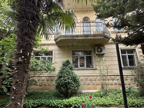 Объявление №6169055 - Баку, м. Кара Караев, 5-комн., 300 м²