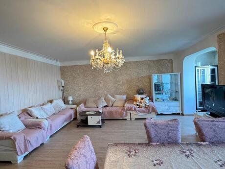 Elan №6169086 - Bakı, Nəriman Nərimanov m., 3 otaqlı, 130 m², 5/5 mərtəbə