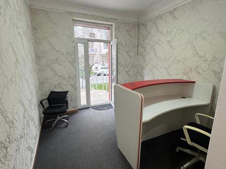 Elan №6169128 - Bakı, Şah İsmayıl Xətai m., 3 otaqlı, 90 m²