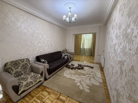 Объявление №6169221 - Баку, м. Халглар Достлугу, 2-комн., 55 м², 2/5 этаж