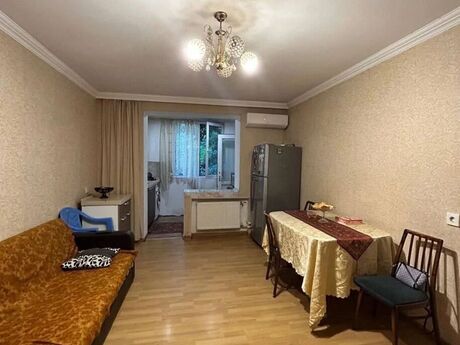Объявление №6169335 - Баку, м. Элмляр Академиясы, 4-комн., 64 м², 1/5 этаж