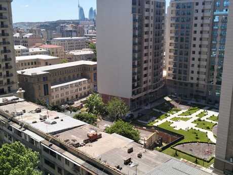 3 otaqlı mənzil, 151 m², Nizami: 550 000 ₼ 3