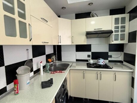 Elan №6169615 - Bakı, Yeni Yasamal q., 2 otaqlı, 70 m², 2/9 mərtəbə
